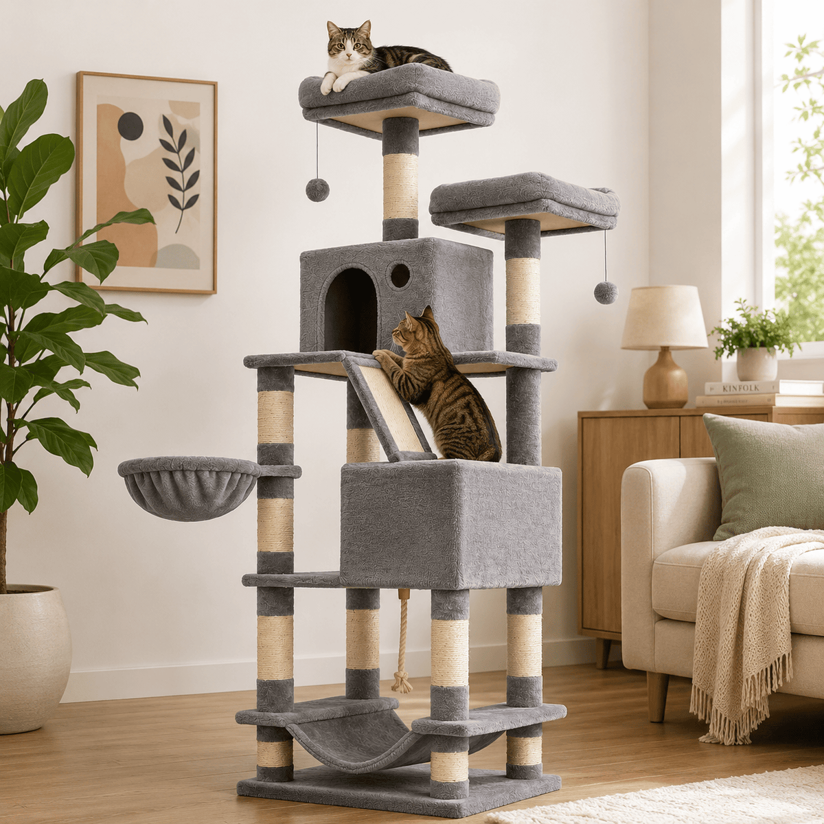 Grand Arbre à Chat
